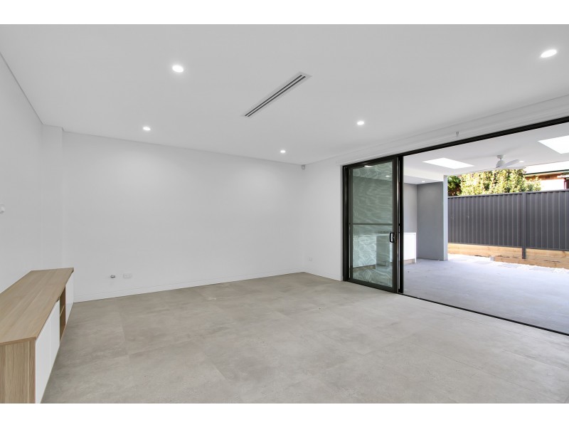 42b Methuen Parade, Riverwood NSW 2210