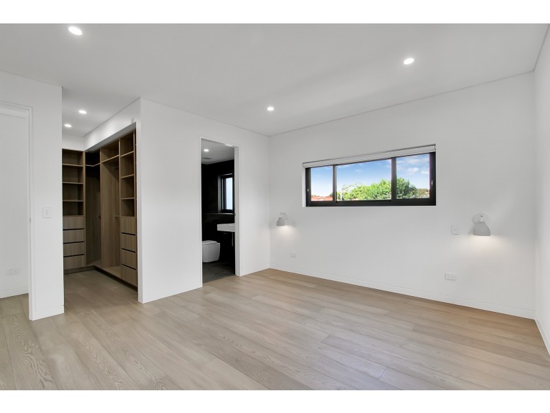 42b Methuen Parade, Riverwood NSW 2210