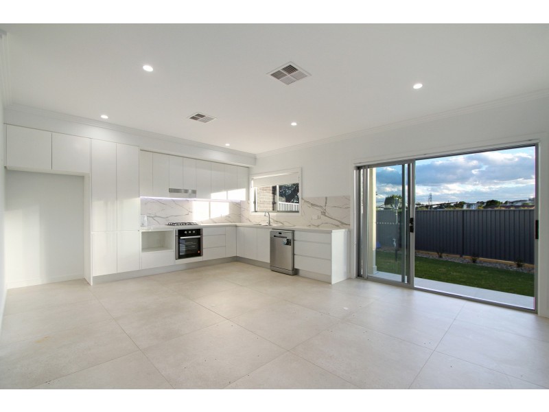 1a Warumbui Ave, Miranda NSW 2228