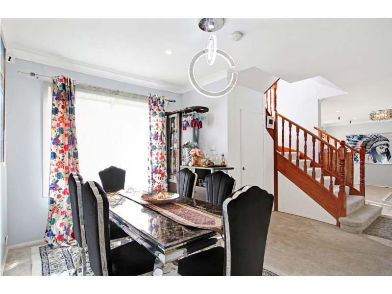 2 Seine Place, Miranda NSW 2228