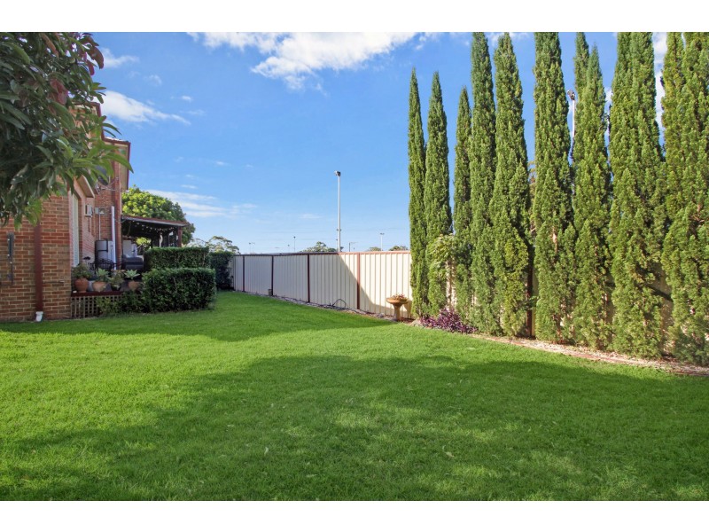 2 Seine Place, Miranda NSW 2228