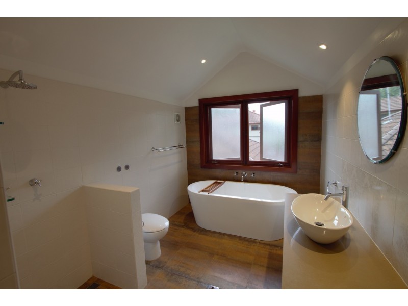 16 Glassop Street, Caringbah NSW 2229