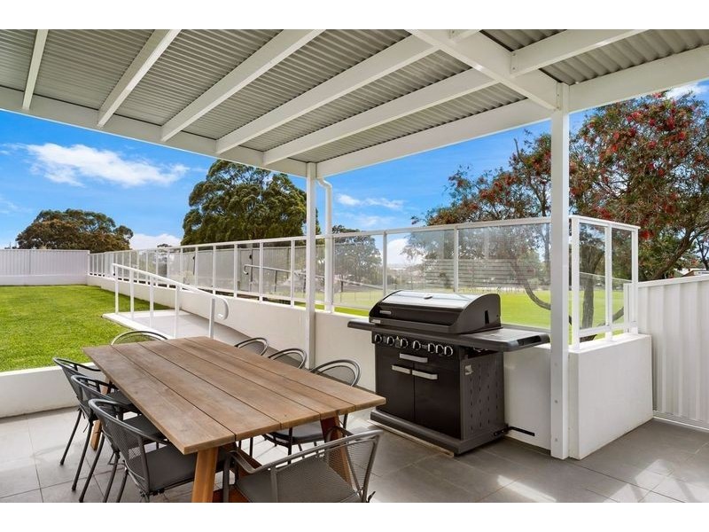 305/128-136 Willarong Road, Caringbah NSW 2229