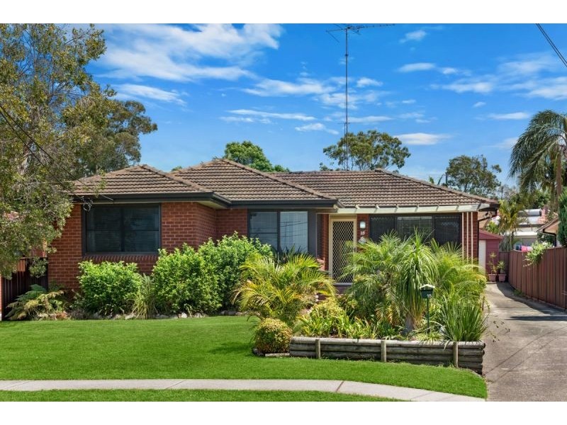 15 Ruby Road, Gymea NSW 2227