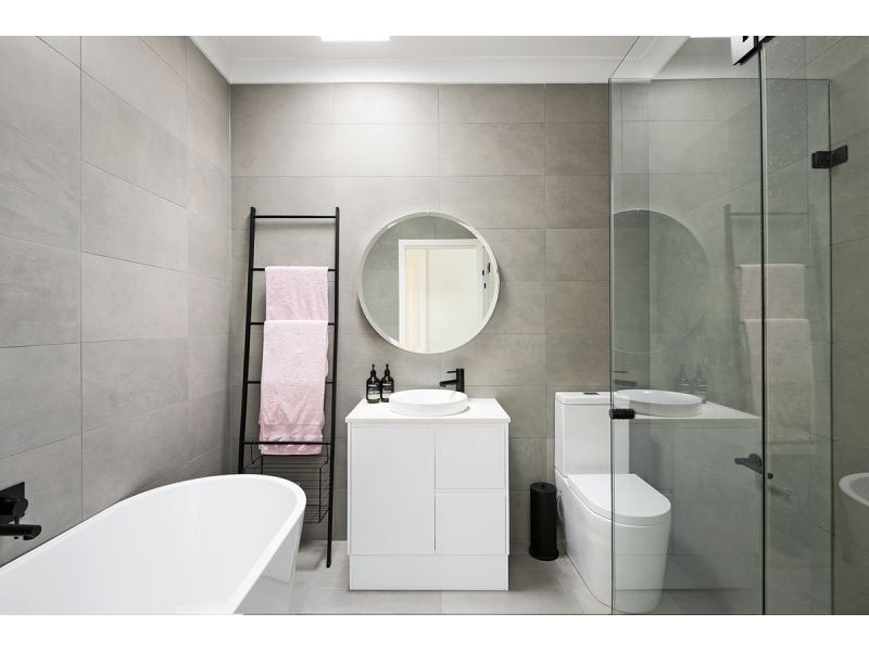 218 Cooriengah Heights Road, Engadine NSW 2233