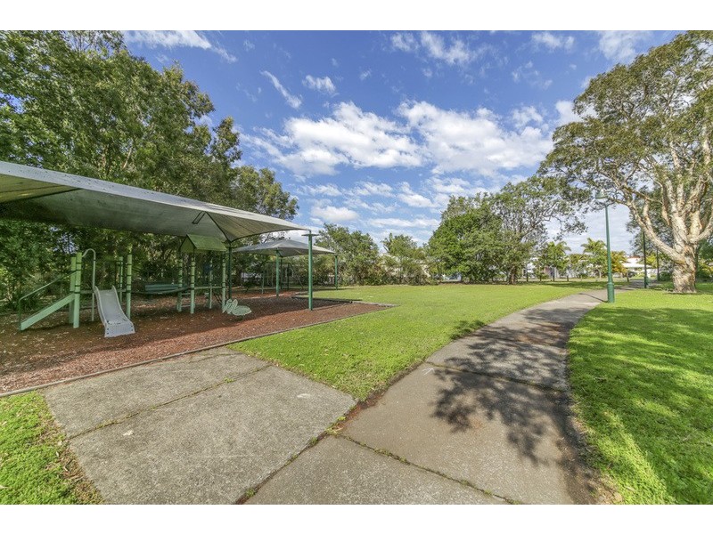 19 Neptune Circuit, Noosa Waters QLD 4566