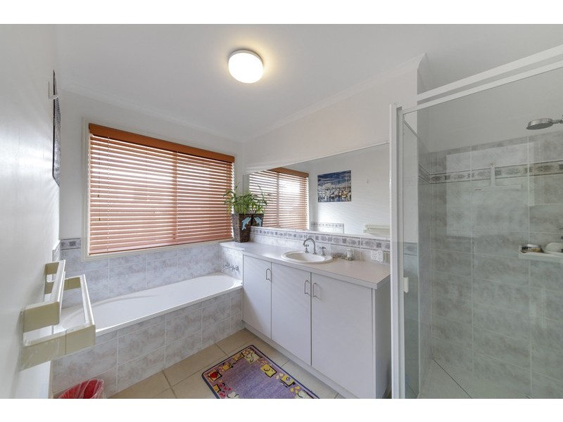 19 Neptune Circuit, Noosa Waters QLD 4566