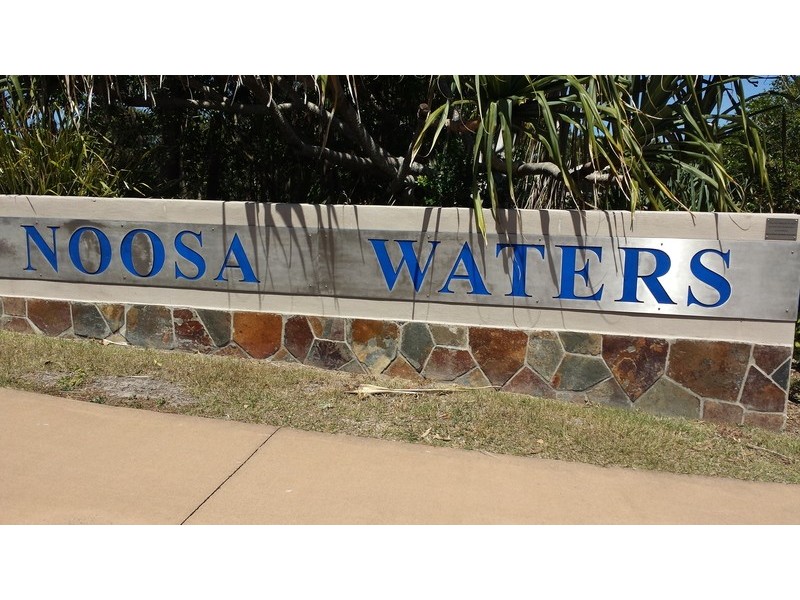 6 Mermaid Quay, Noosa Waters QLD 4566