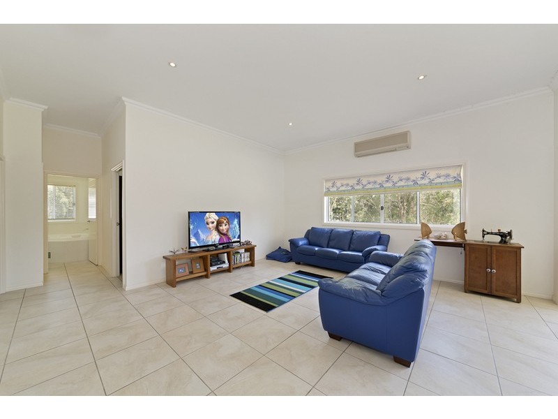 4 Burnett Place, Tewantin QLD 4565