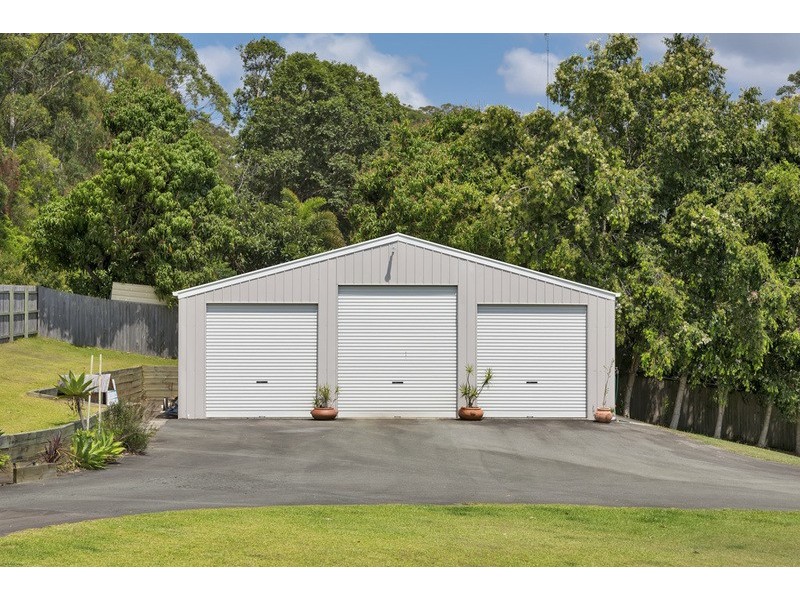 4 Burnett Place, Tewantin QLD 4565