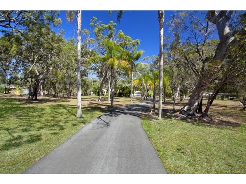 354 Lake Cooroibah Road, Cooroibah QLD 4565