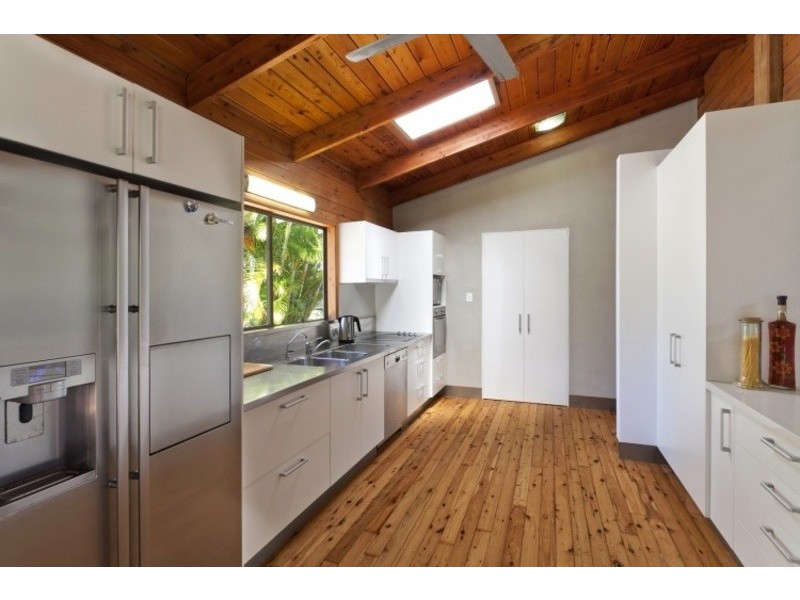 354 Lake Cooroibah Road, Cooroibah QLD 4565