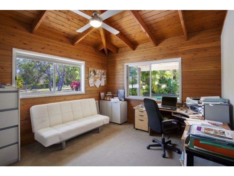 354 Lake Cooroibah Road, Cooroibah QLD 4565