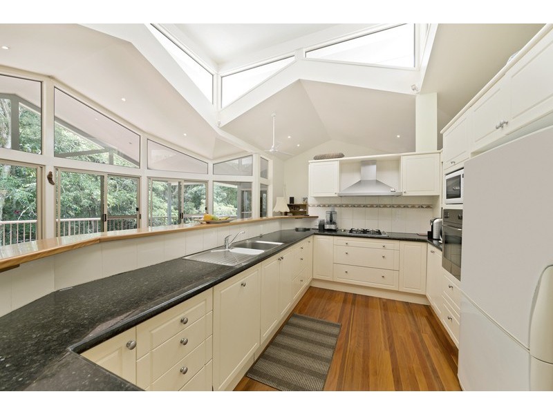 11 Griffith Avenue, Tewantin QLD 4565