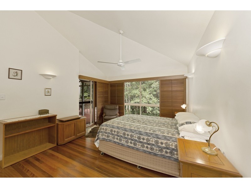 11 Griffith Avenue, Tewantin QLD 4565