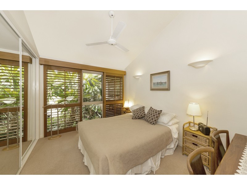 11 Griffith Avenue, Tewantin QLD 4565