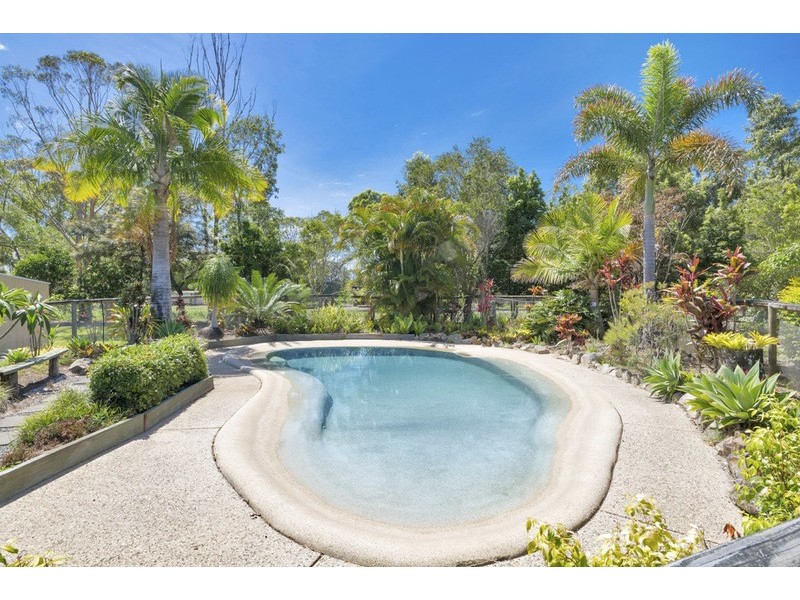 121 Woodhaven Way, Cooroibah QLD 4565