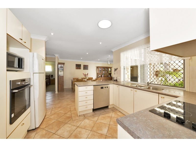 121 Woodhaven Way, Cooroibah QLD 4565