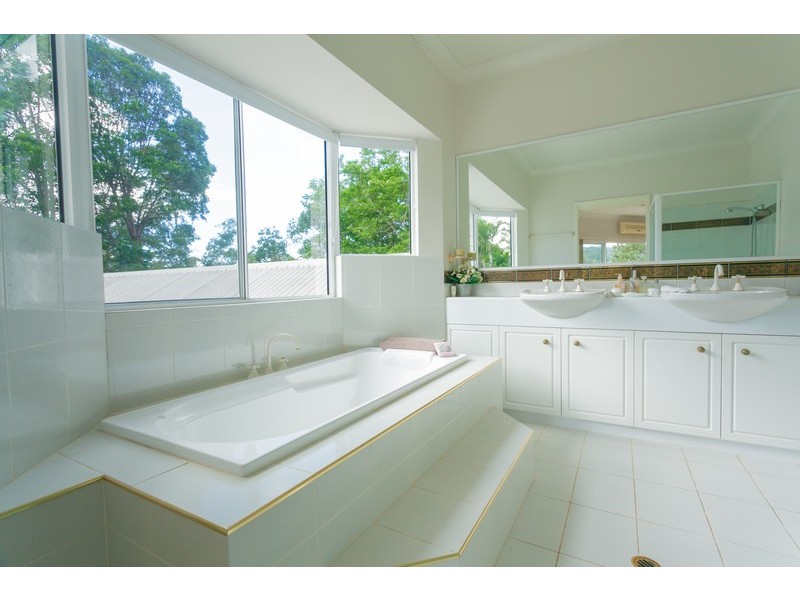 158 Valley Drive, Doonan QLD 4562