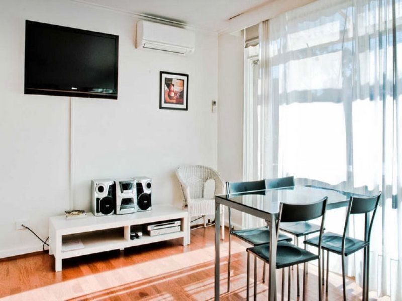 36 Waterloo Crescent, St Kilda VIC 3182