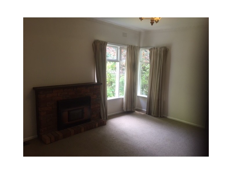 28  Doynton Parade, Mount Waverley VIC 3149