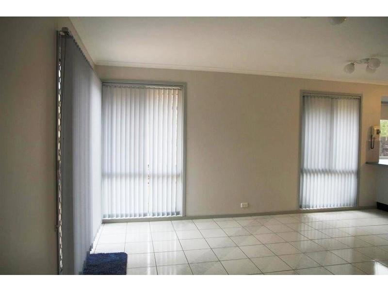 1 Northbrook St, Sinnamon Park QLD 4073