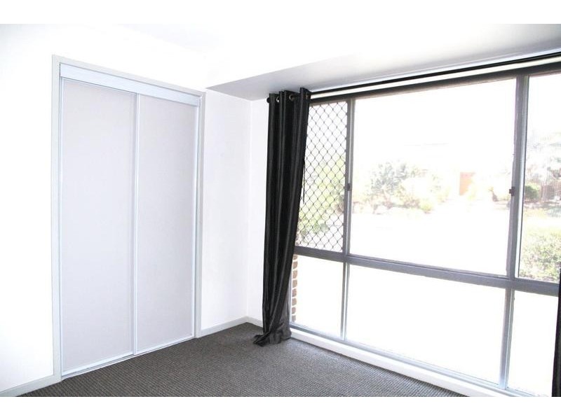 1 Northbrook St, Sinnamon Park QLD 4073