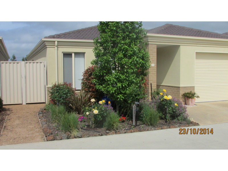 222/36 Racecourse Road, Pakenham VIC 3810