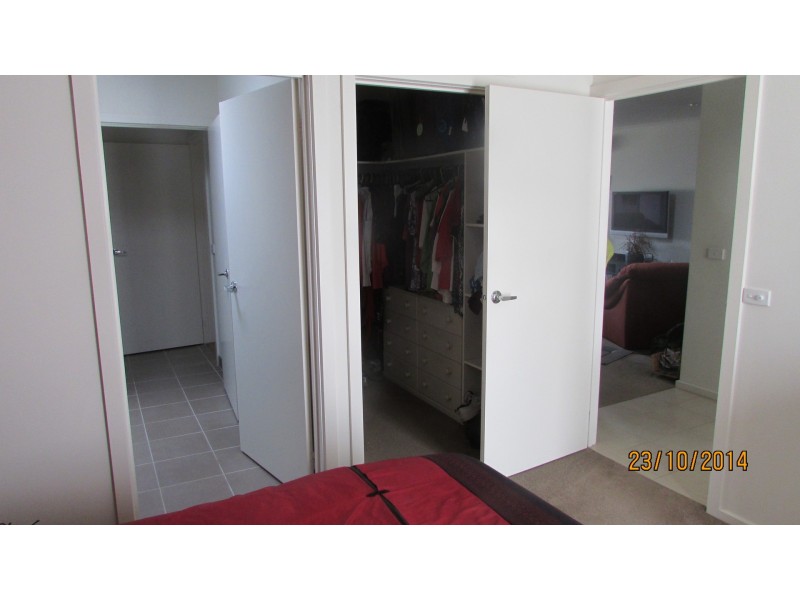 222/36 Racecourse Road, Pakenham VIC 3810