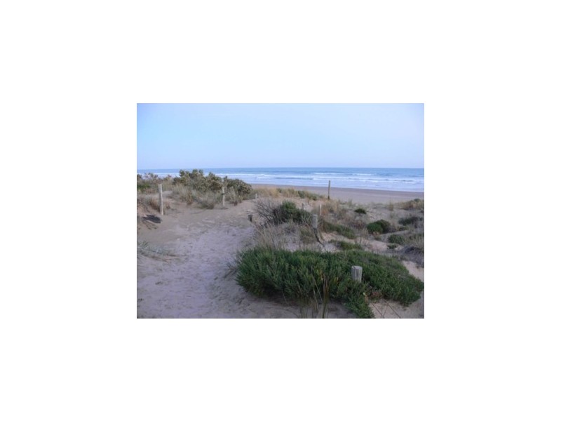 3 BOULT ST, Goolwa Beach SA 5214