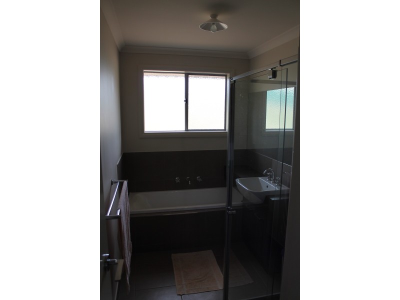 6 Colombera Circuit, Wodonga VIC 3690