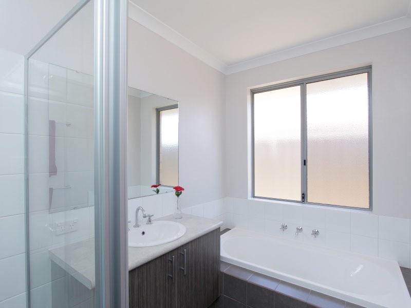 9 Treemartin Place, East Cannington WA 6107