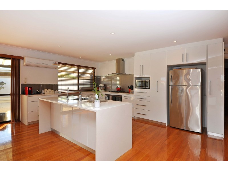 71 Cristobal Cresent, Mindarie WA 6030
