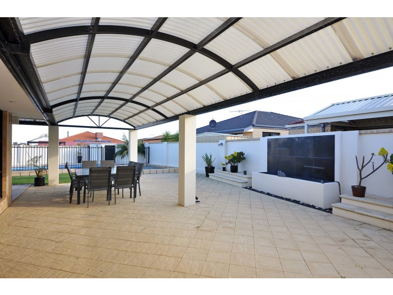 71 Cristobal Cresent, Mindarie WA 6030