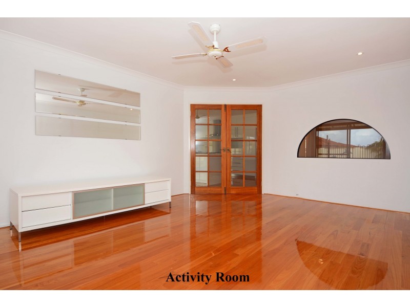71 Cristobal Cresent, Mindarie WA 6030