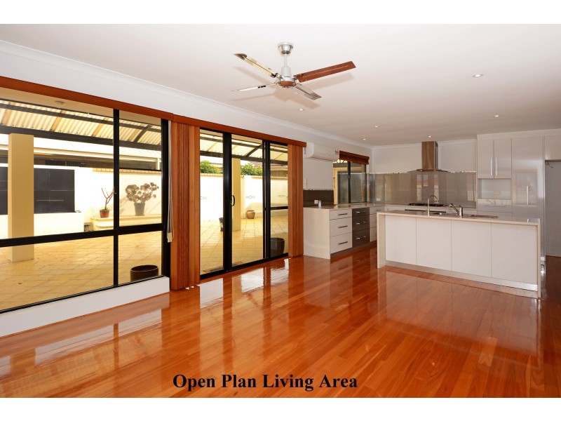 71 Cristobal Cresent, Mindarie WA 6030
