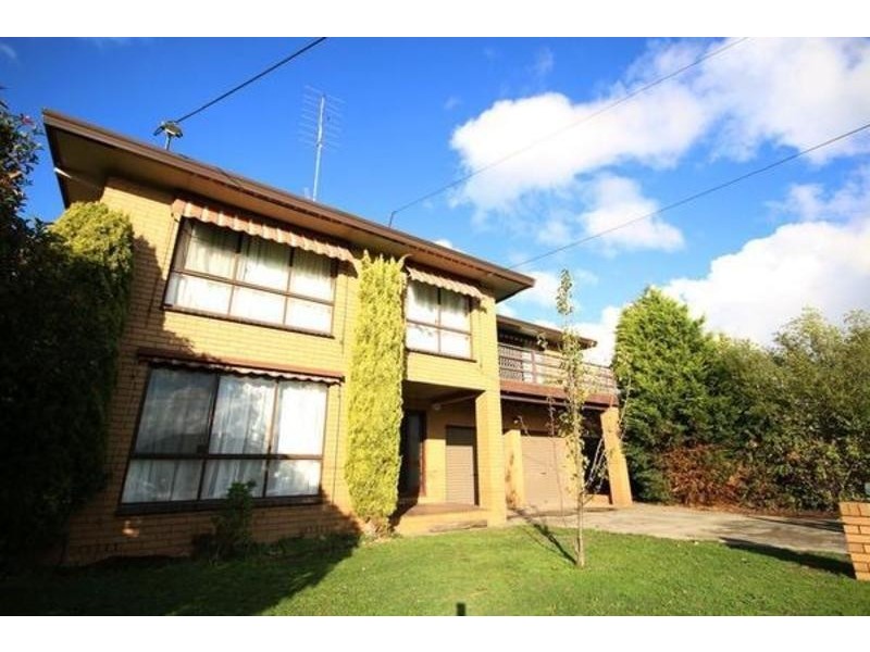 56  Lake Street,, Wendouree VIC 3355