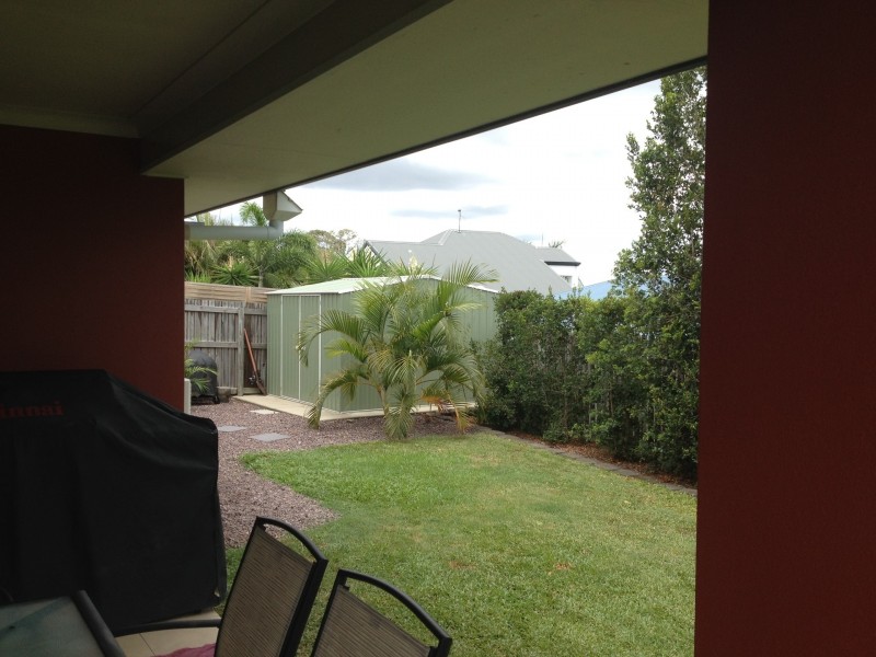 8 Lance Street, Bucasia QLD 4750