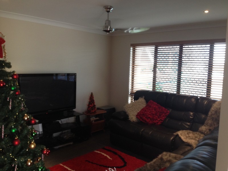 8 Lance Street, Bucasia QLD 4750