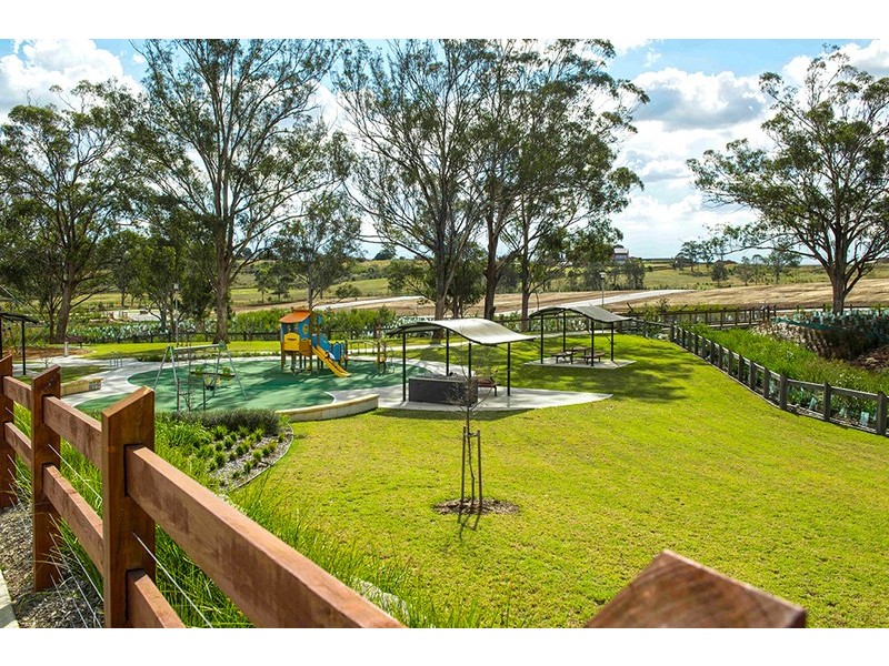 423 Geraldton Ave, Manooka Valley, Currans Hill NSW 2567