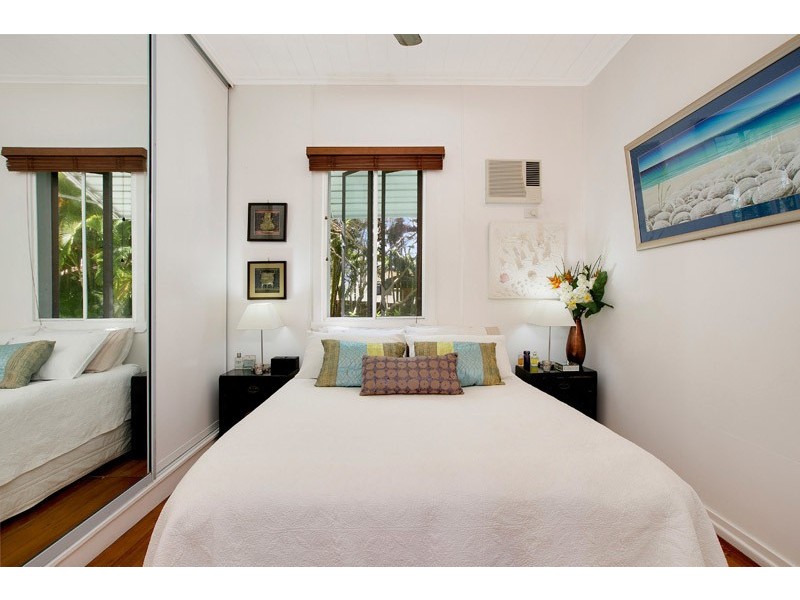 153 Arlington Esplanade, Clifton Beach QLD 4879