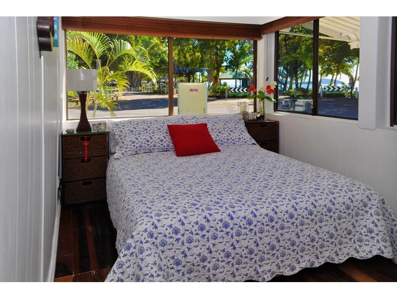 153 Arlington Esplanade, Clifton Beach QLD 4879