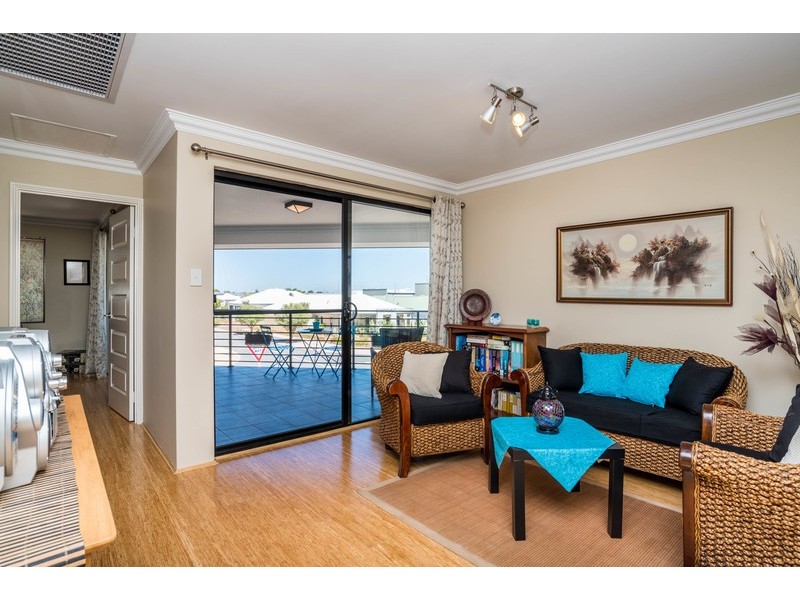 Champion Lakes WA 6111