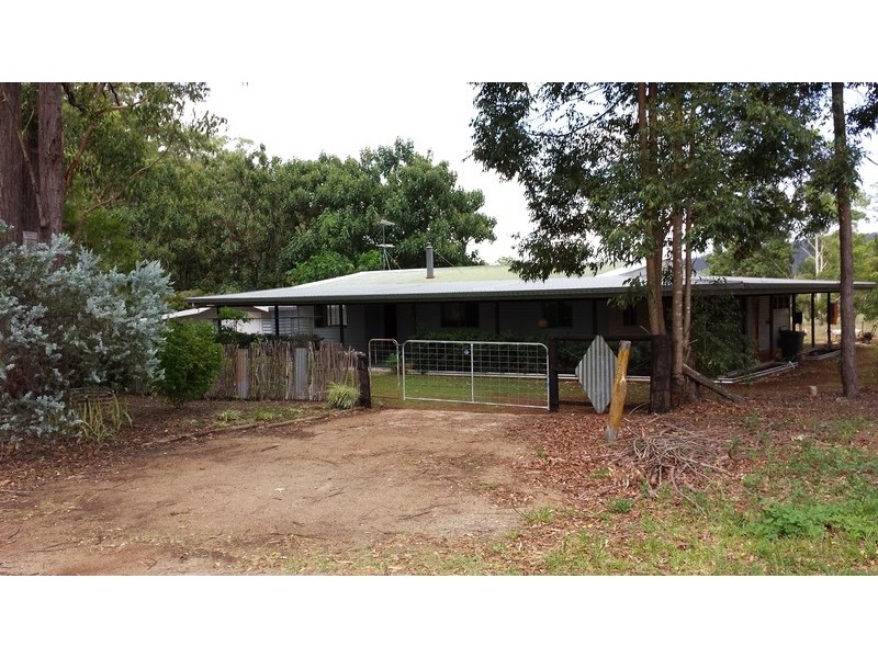 1409 Tumoulin Road, Tumoulin QLD 4888