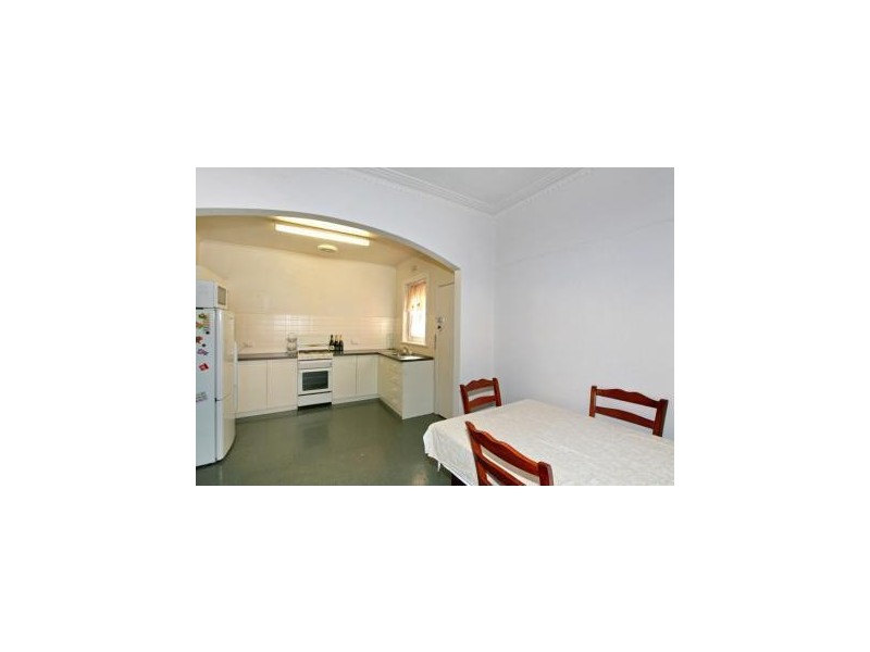 27 Bishop Street, Box Hill South VIC 3128