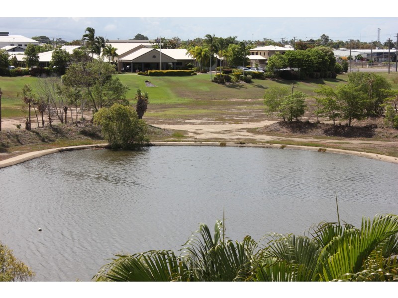 20/24-28 Martinez Avenue, West End QLD 4810