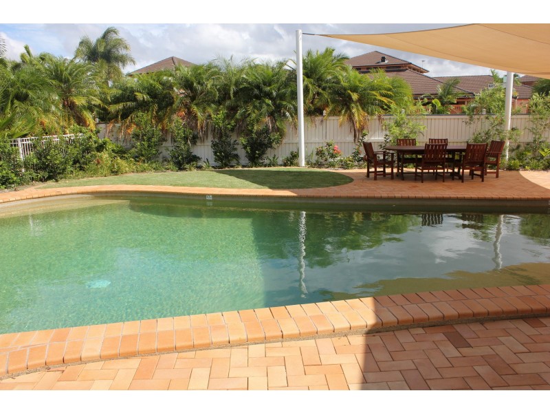 20/24-28 Martinez Avenue, West End QLD 4810