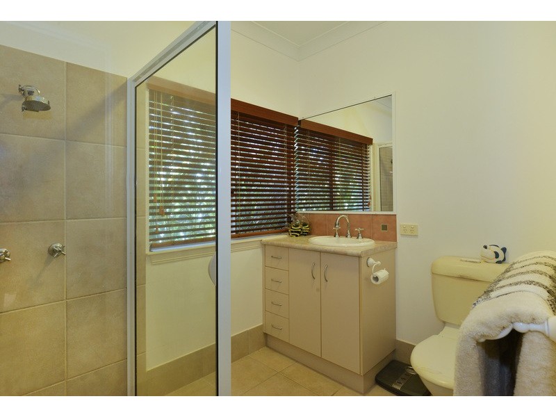 13 MACARTHUR CLOSE, Palm Cove QLD 4879