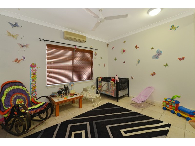 13 MACARTHUR CLOSE, Palm Cove QLD 4879