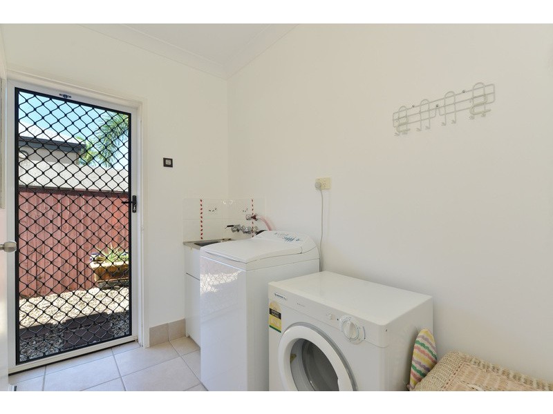 13 MACARTHUR CLOSE, Palm Cove QLD 4879